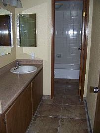 Dual Master Suite Condo in Prime Locatio in Scottsdale, AZ (Photo 4 of 5)