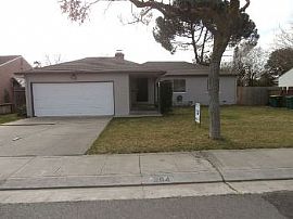 204 E Gibson in Stockton, CA