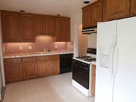 204 E Gibson in Stockton, CA (Photo 5 of 5)