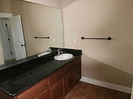 2510 Plymouth Oak in Stockton, CA (Photo 5 of 5)