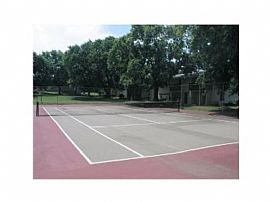 2 Bd/1 Bath Next Door to The Redstone Ar in Huntsville, AL (Photo 4 of 5)