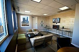 2 Bd/2 Bath Chestnut Tower Luxury - Gour in Chicago, IL (Photo 5 of 5)