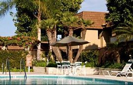 1 Bd/1 Bath 2 Bed 2 Bath Near 5 Points P in Huntington Beach, CA