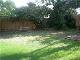 Beautiful Two Story Home in Klein, TX (Photo 5 of 5)