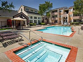 2 Bd/1 Bath Three Great Communities to C in Walnut Creek, CA (Photo 2 of 5)