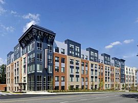 0 Bd/1 Bath Brand New State of The Art L in Maclean, VA (Photo 2 of 5)