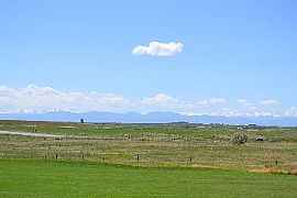 Backs Golf Course with Mountain Views in Aurora, CO (Photo 5 of 5)