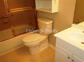 Grand Island - 3 Bedroom, 2 Bathroom - $ in Grand Island, FL (Photo 4 of 5)
