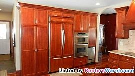 Amazing Luxury Rental in Greenfield in Greenfield, MN (Photo 4 of 5)