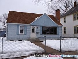 Beautiful Home in a Great Neighborhood in Minneapolis, MN