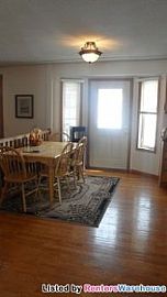 Beautiful 5bd/3.5ba Chanhassen House! in Chanhassen, MN (Photo 3 of 5)