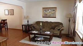 Beautiful 5bd/3.5ba Chanhassen House! in Chanhassen, MN (Photo 5 of 5)