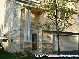 Gorgeous 3 Bed/4bath Luxury Townhome In in Minneapolis, MN