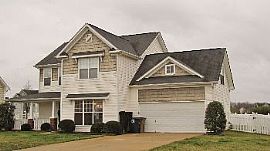 Rent Special! 4 Br W/fenced Yard, Formal in Hemby, NC