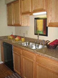 Saltwater Pool, Fitness Center, Tennis C in Evansville, IN (Photo 2 of 5)