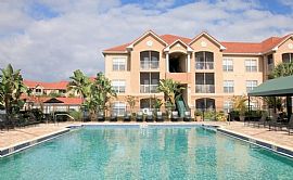 2 Bd/2 Bath Huge 3 Bed with Walk-In Clos in Bradenton, FL (Photo 4 of 5)