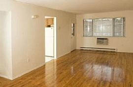 2 Bd/1 Bath Hardwood Floors, Spacious La in Piscataway, NJ (Photo 4 of 4)