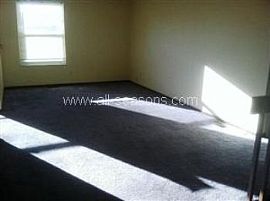 Fabulous Bi-Level in Fountain Valley!! E in Colorado Springs, CO (Photo 2 of 5)