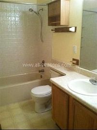 Fabulous Bi-Level in Fountain Valley!! E in Colorado Springs, CO (Photo 4 of 5)