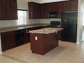 Sanford- 4 Bedroom, 2.5 Bathroom - $1500 in Sanford, FL (Photo 4 of 5)