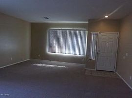 4 Bed, 2013 Sqft, $1,099 in Tolleson, AZ (Photo 2 of 5)