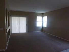 4 Bed, 2013 Sqft, $1,099 in Tolleson, AZ (Photo 5 of 5)