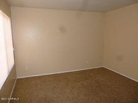 3 Bed, 1342 Sqft, $995 in Mesa, AZ (Photo 2 of 5)