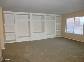 4 Bed, 2469 Sqft, $950 in Buckeye, AZ (Photo 4 of 5)