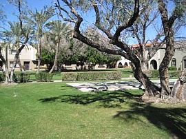 Townhouse Rental Home in Phoenix in Phoenix, AZ (Photo 3 of 5)