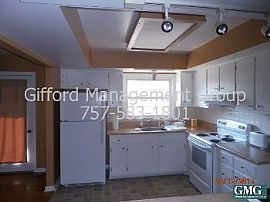 Single Family Rental Home in Norfolk in Norfolk, VA (Photo 4 of 4)