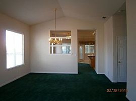 Spacious 4 Bed, 2 Bath with Sunroom in Elk Grove, CA (Photo 4 of 5)