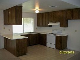 Large Park Nearby in Sacramento, CA (Photo 3 of 5)