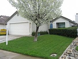 Cute Floorplan in Elk Grove, CA