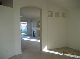 Cute Floorplan in Elk Grove, CA (Photo 4 of 5)