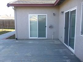 $325 Off First Month'S Rent! in Sacramento, CA (Photo 5 of 5)