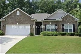 Spacious Ranch in Dacula Schools in Dacula, GA