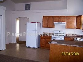 Duplex Rental Home in Prescott Valley in Prescott Valley, AZ (Photo 5 of 5)