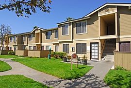 1 Bd/1 Bath Minutes From Downtown! in San Diego, CA (Photo 3 of 5)