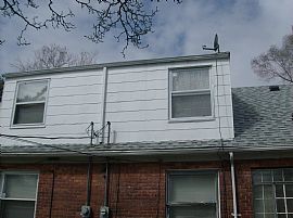 Beautiful Duplex in Detroit, MI (Photo 3 of 8)