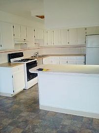 4 Bedroom, 2 Level with 80% Finished Bas in Broomfield, CO (Photo 2 of 5)