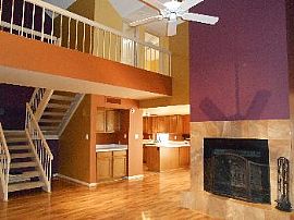 Beautiful 3 Br/ 3 Ba Townhouse in Great in Phoenix, AZ (Photo 2 of 5)