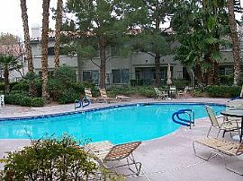 Large Ground Floor Unit in Las Vegas, NV (Photo 2 of 5)