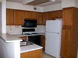 Large Ground Floor Unit in Las Vegas, NV (Photo 3 of 5)