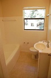 5811 Cherry Laurel Dr, 32210 - No App Fe in Jacksonville, FL (Photo 4 of 5)