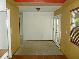 Updated 3 Br/ 1.5 El Cajon Home in El Cajon, CA (Photo 2 of 5)