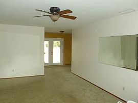 Updated 3 Br/ 1.5 El Cajon Home in El Cajon, CA (Photo 4 of 5)