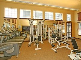 2 Bd/1 Bath Halfway Between Downtown And in Arvada, CO (Photo 4 of 5)