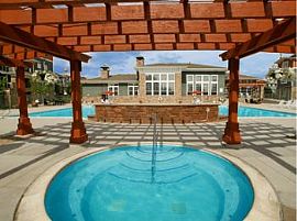 2 Bd/1 Bath Halfway Between Downtown And in Arvada, CO (Photo 5 of 5)