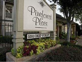 2 Bd/1 Bath Look and Lease and Rent Drop in Houston, TX (Photo 3 of 5)