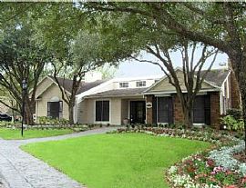 2 Bd/2 Bath Hunt Club at Pin Oak Offers in Katy, TX (Photo 2 of 5)